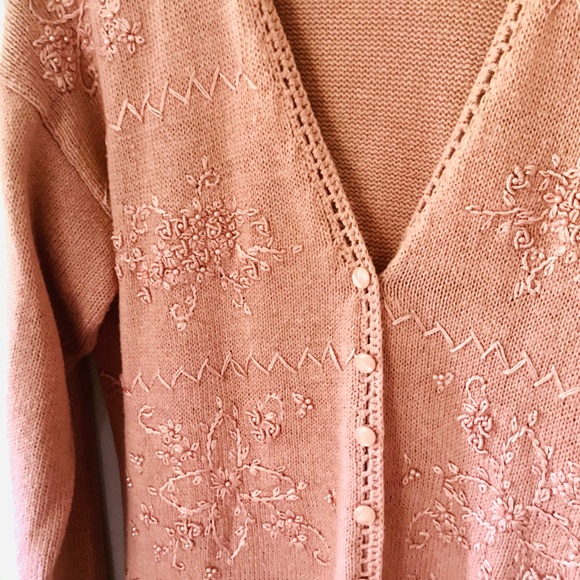VTG 90s Carolyn Taylor Floral Embroidered beaded crochet Trim Cardigan Sweater M - Picture 6 of 16